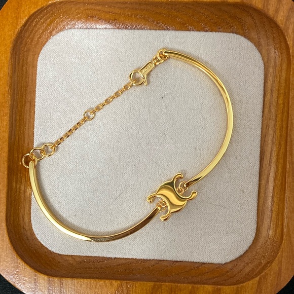 Sale! Celine Gold Minimalist Bracelet - Picture 1 of 3
